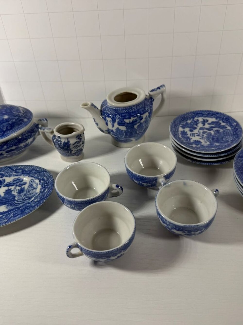 Vintage Blue Willow Miniature Child's Tea Set 17 Pc Blue White Porcelain Tea Set